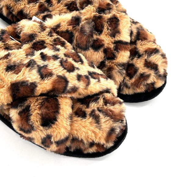 BP. Sophie Criss Cross Slippers 11 12 NWOT Plush Faux Fur Leopard Slides Slip On - Picture 4 of 7